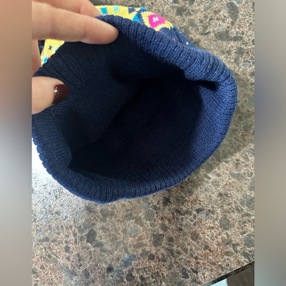 YoColorado Beanie Hat - Picture 5 of 5